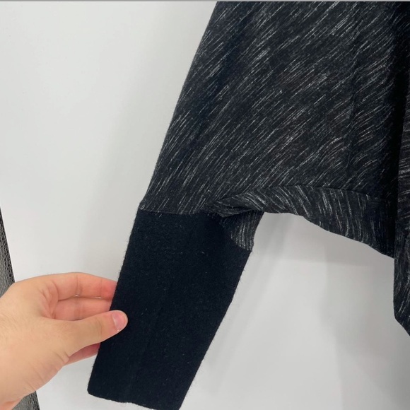 Women Club Monaco Sweater Black wool Dolman Sleeve Breathable V-Neck Medium - Picture 2 of 6